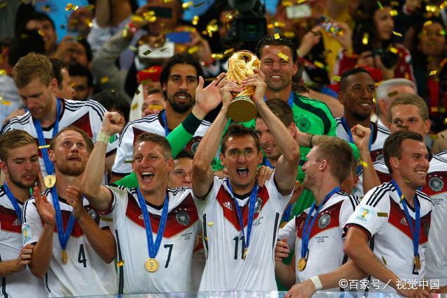 世界杯德国队 - 先看1990年世界杯德国队
